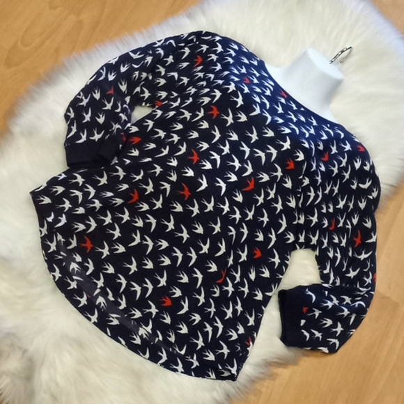 Anthropologie Maeve Bird Navy Printed Top - Picture 9 of 11